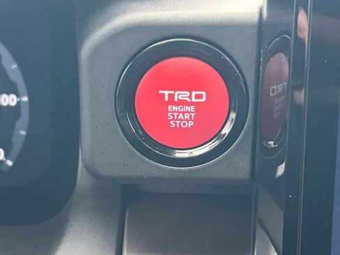 Used 2024 Toyota Tacoma TRD Sport w/ TRD Sport Premium Package image 17