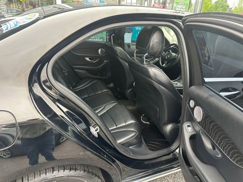 Used 2017 Mercedes-Benz C 300 4MATIC Sedan image 14
