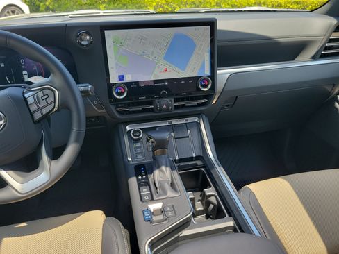 Certified 2026 Lexus GX 550 AWD/4WD image 20