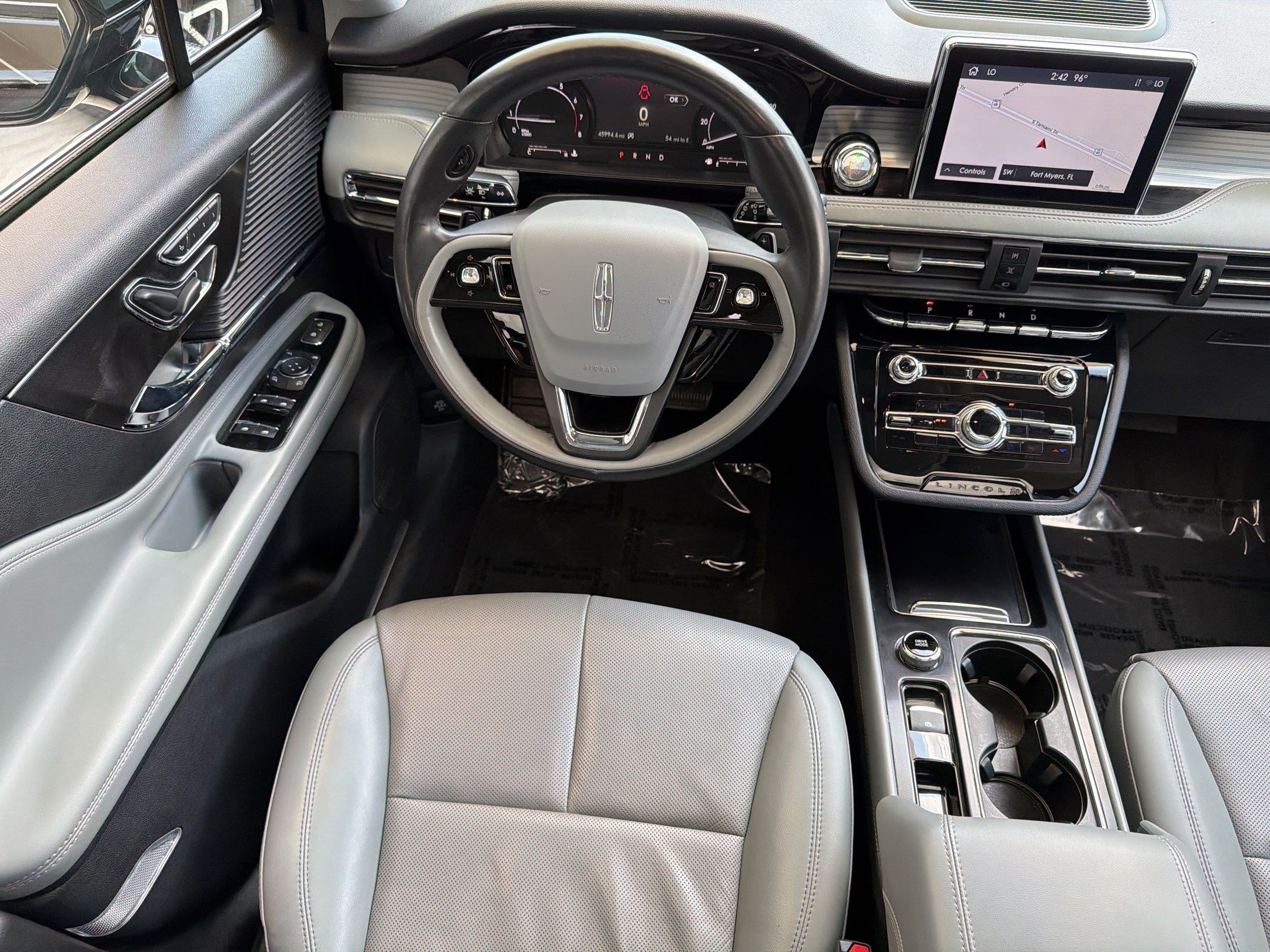 Used 2022 Lincoln Corsair AWD w/ Premium Package image 30