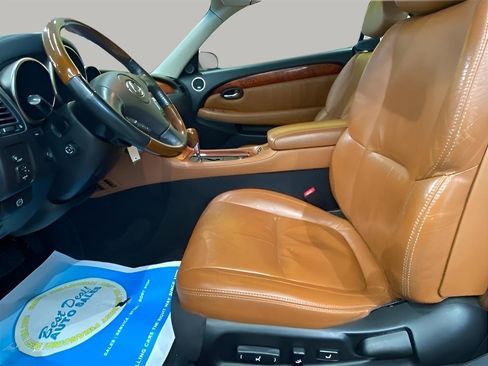 Used 2005 Lexus SC 430 Convertible RWD image 13
