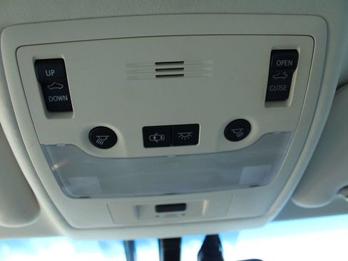 Used 2014 Lexus ES 300h w/ Luxury Package w/Bamboo Trim FWD image 23