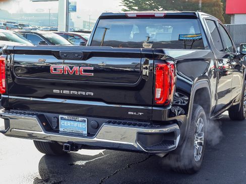 Certified 2025 GMC Sierra 1500 SLT image 21