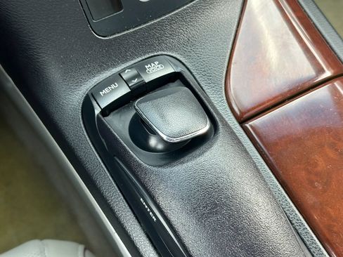 Used 2010 Lexus RX 350 2WD image 38