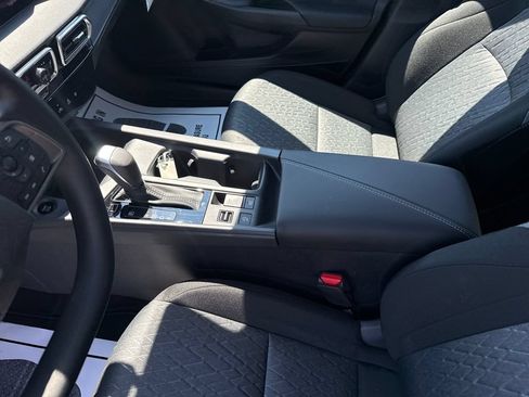 Used 2026 Nissan Sentra SV w/ Floor Mat Package FWD image 26