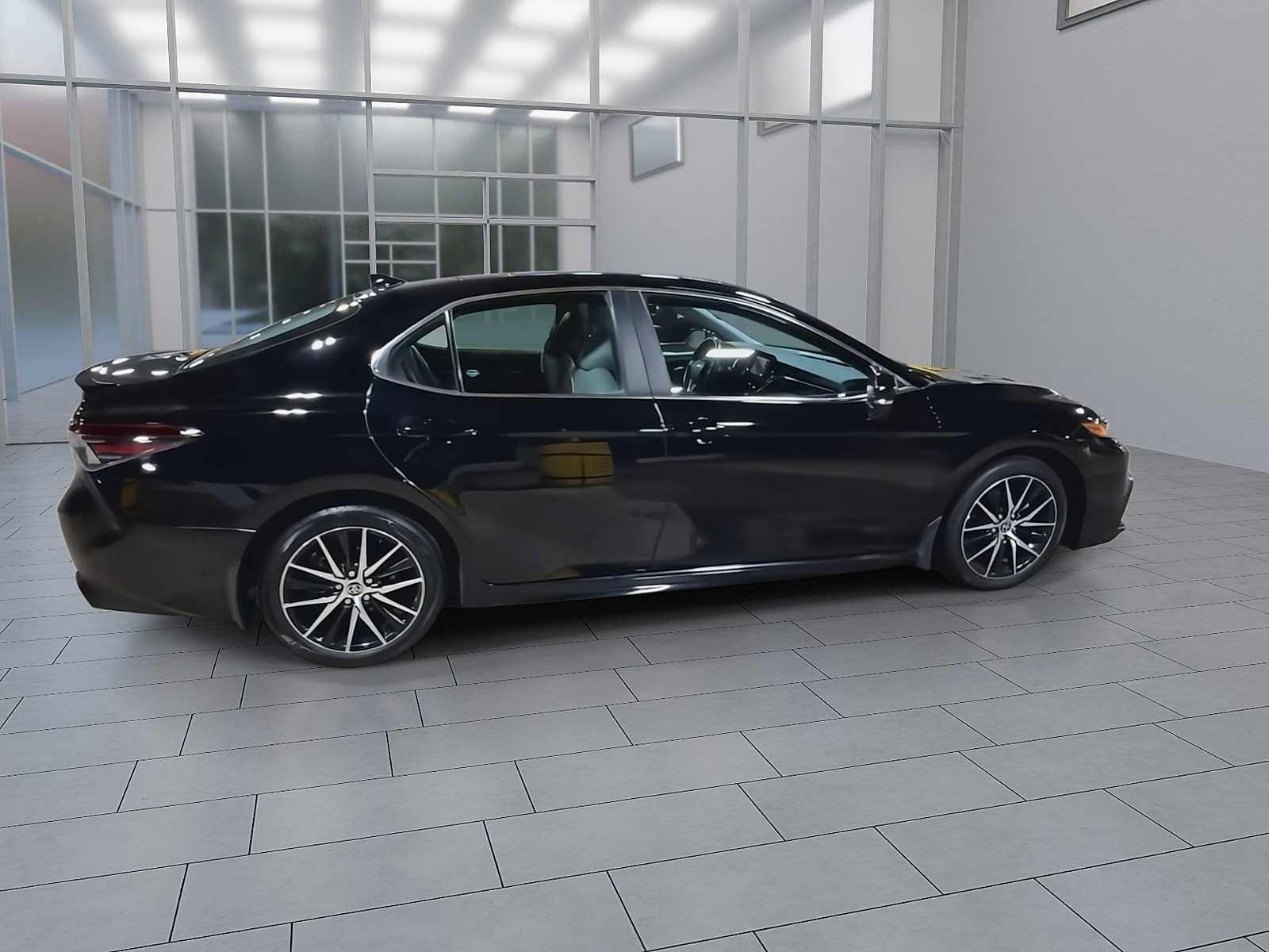 Used 2022 Toyota Camry SE AWD/4WD image 9