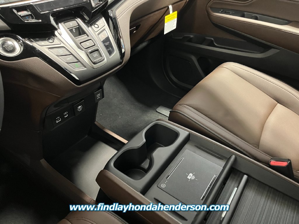 New 2027 Honda Odyssey Touring image 18