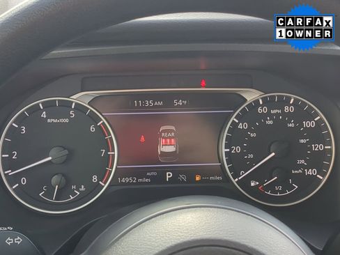 Used 2024 Nissan Rogue SV image 15