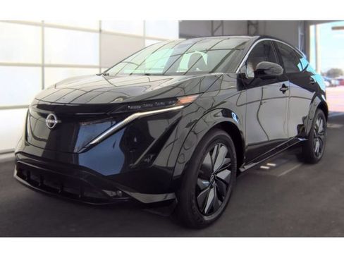 Used 2023 Nissan Ariya FWD image 1
