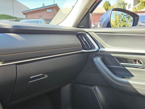 Certified 2024 MAZDA CX-90 Plug-In Hybrid w/ Premium Pkg image 32