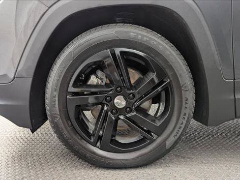 Used 2018 GMC Terrain SLE FWD image 28