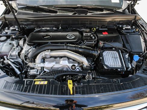 Certified 2026 Mercedes-Benz GLB 250 4MATIC image 29