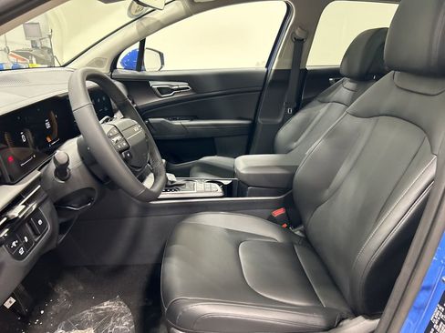 New 2026 Kia Sportage EX w/ EX Panorama Roof Package image 9