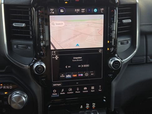 New 2026 RAM 1500 Laramie AWD/4WD image 14