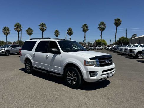 Used 2016 Ford Expedition EL XLT AWD/4WD image 2