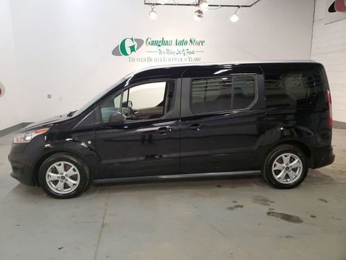 Used 2016 Ford Transit Connect XLT image 3