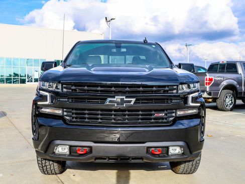 Used 2022 Chevrolet Silverado 1500 LT Trail Boss w/ Convenience Package II image 4