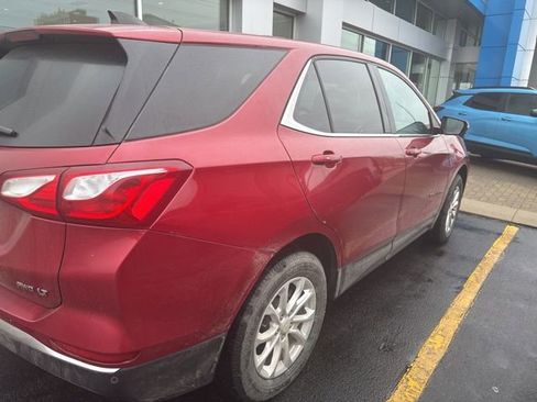 Used 2019 Chevrolet Equinox LT image 4
