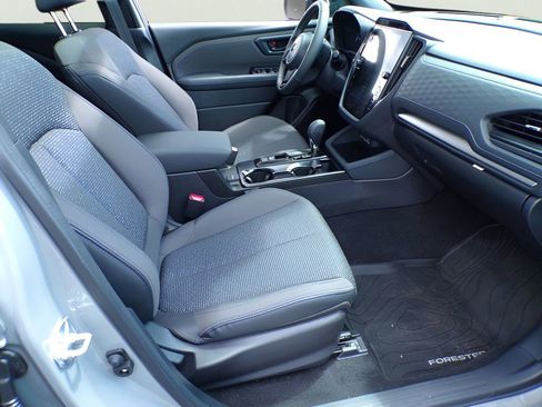 Certified 2026 Subaru Forester Premium AWD/4WD image 7