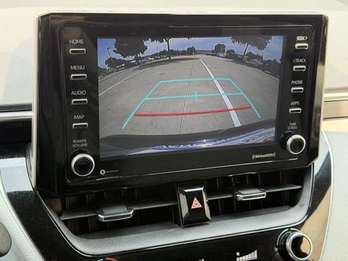 Used 2021 Toyota Corolla SE FWD image 17