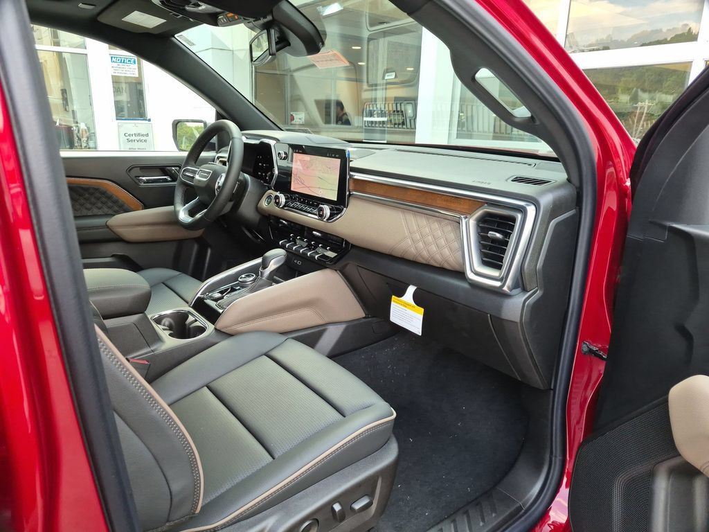 New 2026 GMC Canyon Denali AWD/4WD image 36