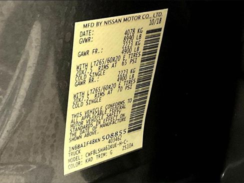 Used 2019 Nissan Titan SV w/ SV Convenience Package image 20