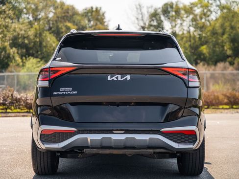 Used 2024 Kia Sportage SX image 6
