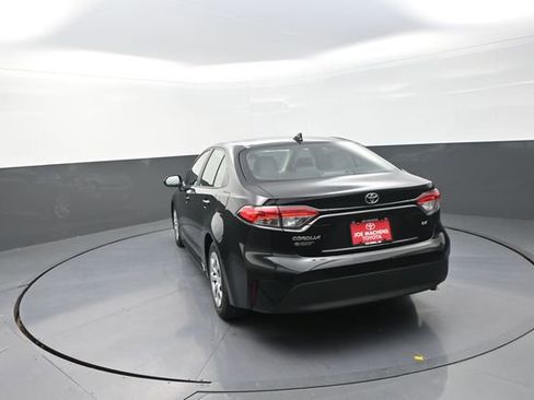 Used 2024 Toyota Corolla LE image 67