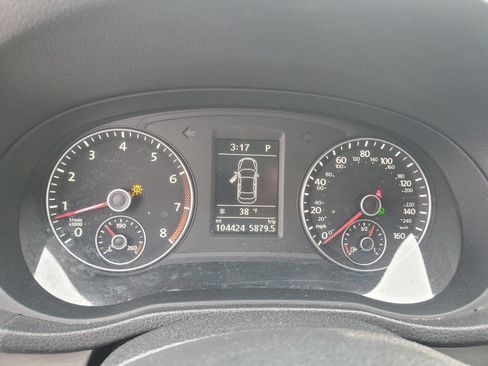 Used 2014 Volkswagen Passat 2.5 SE image 18