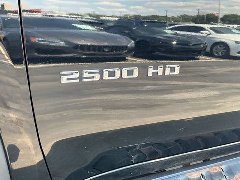 Used 2021 Chevrolet Silverado 2500 LT w/ All Star Edition AWD/4WD image 34