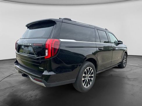 Used 2025 Ford Expedition Max Platinum AWD/4WD image 9