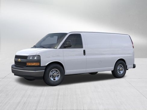 New 2026 Chevrolet Express 2500 w/ Driver Convenience Package image 2