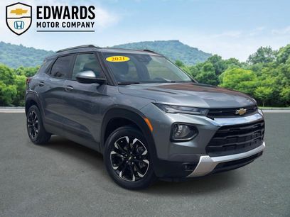 Used 2021 Chevrolet TrailBlazer LT w/ Premium Seating Package