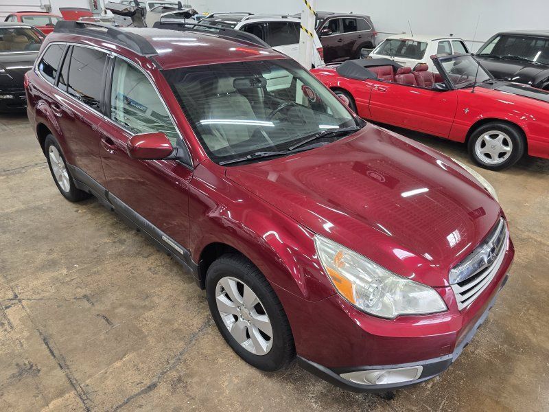 Used 2011 Subaru Outback 2.5i Premium AWD/4WD image 14