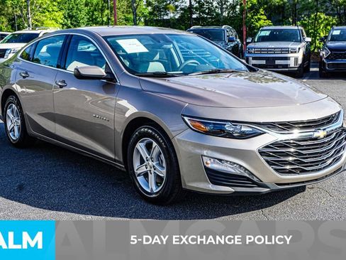 Used 2024 Chevrolet Malibu LT FWD image 3