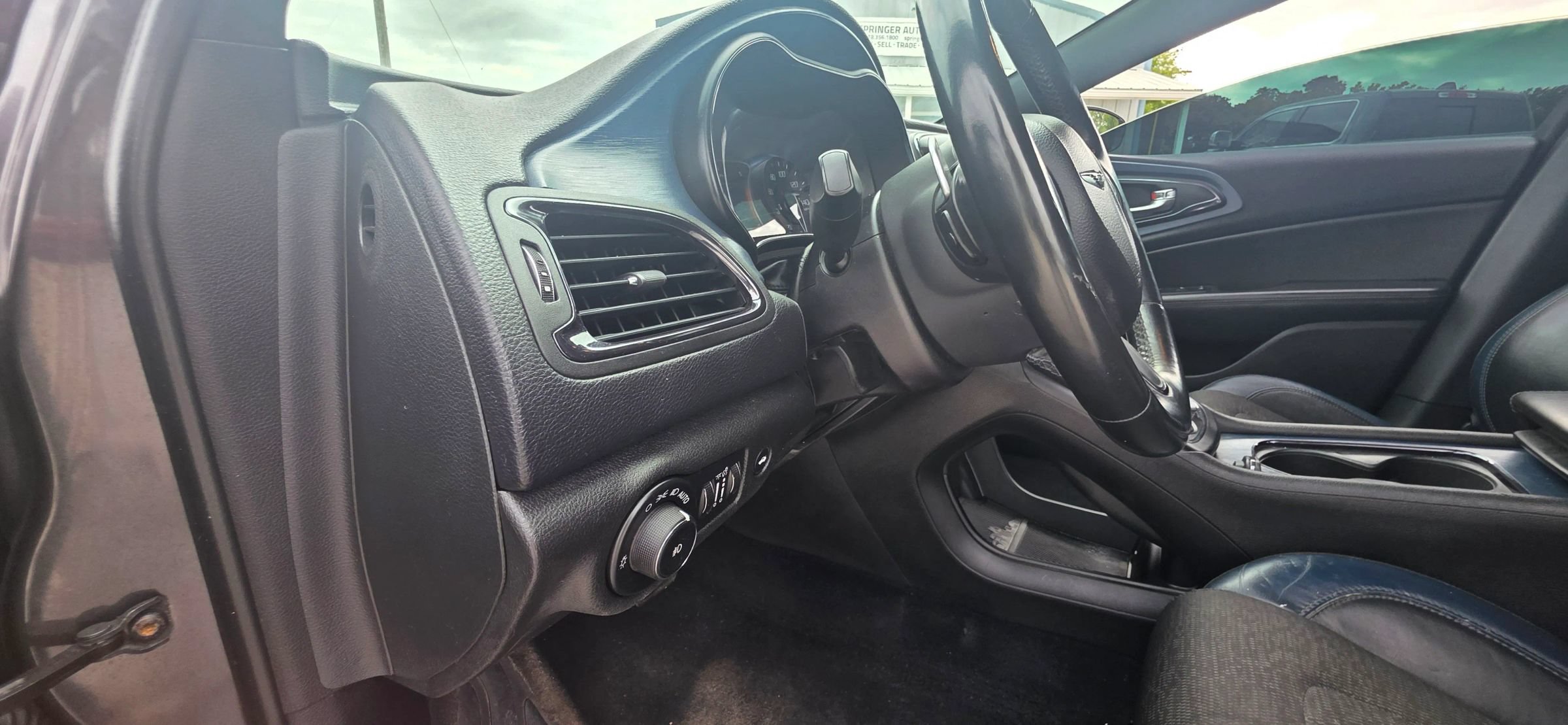 Used 2015 Chrysler 200 S w/ Navigation & Sound Group I FWD image 15