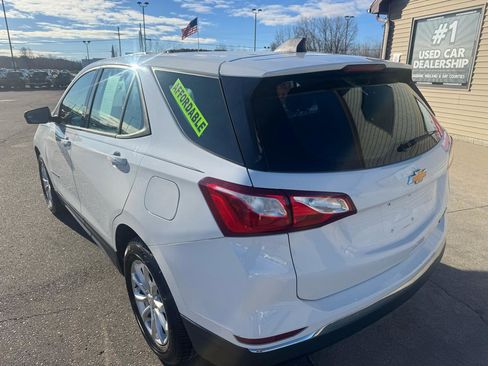 Used 2018 Chevrolet Equinox LS FWD image 7