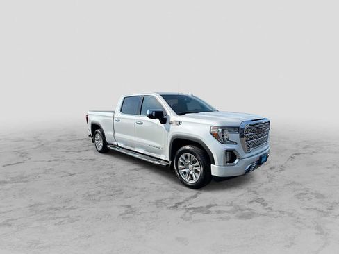 Used 2020 GMC Sierra 1500 Denali w/ Technology Package AWD/4WD image 2