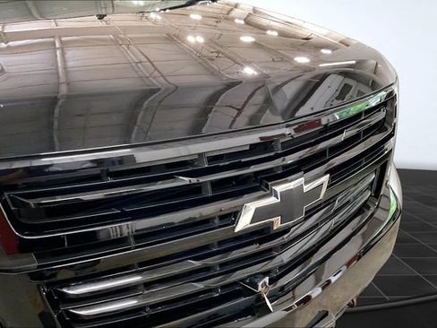Used 2019 Chevrolet Tahoe Premier AWD/4WD image 29