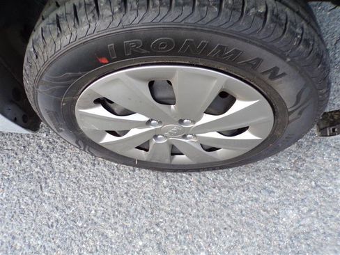 Used 2018 Kia Rio S image 40