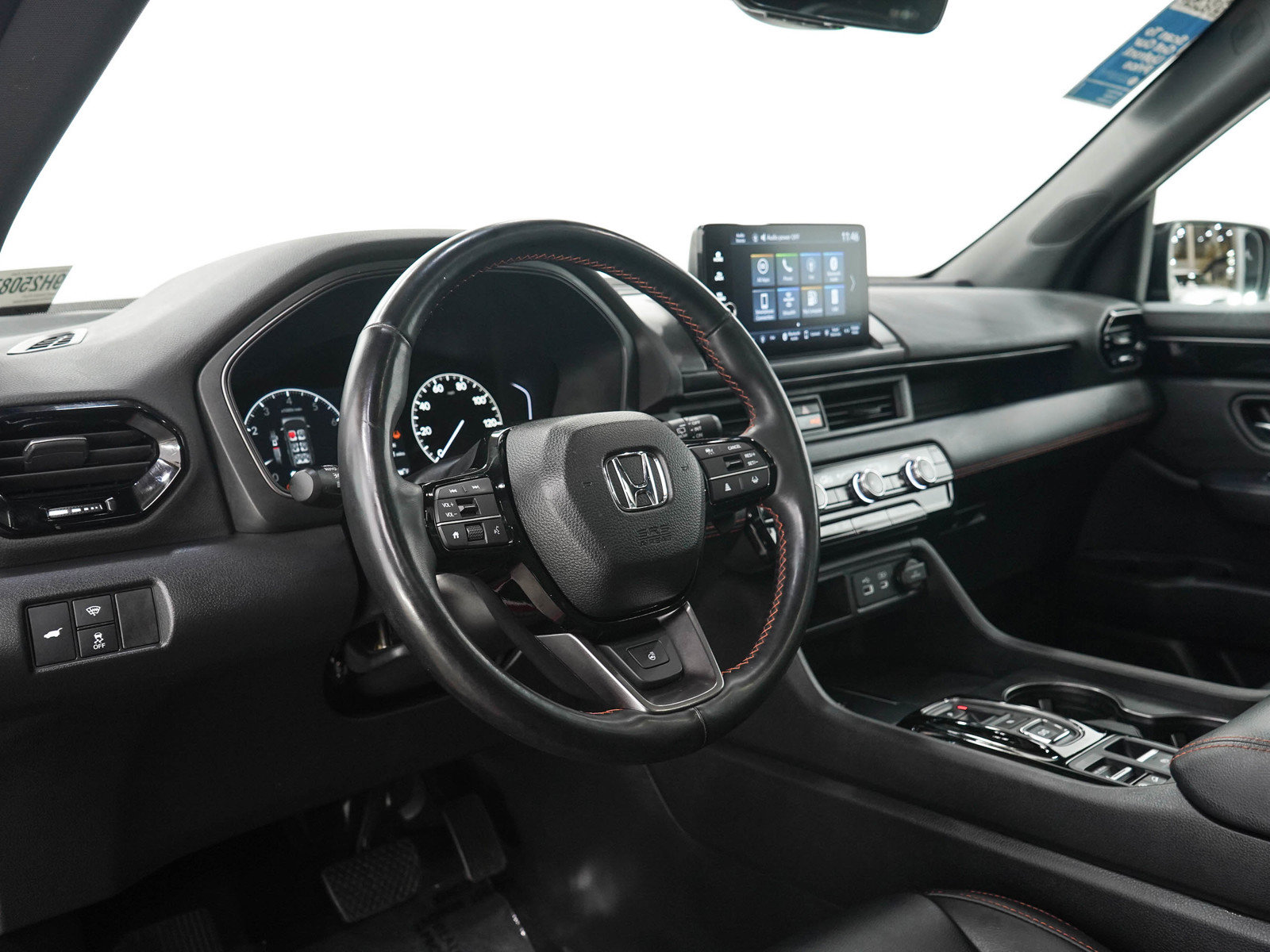 Used 2023 Honda Pilot TrailSport image 26