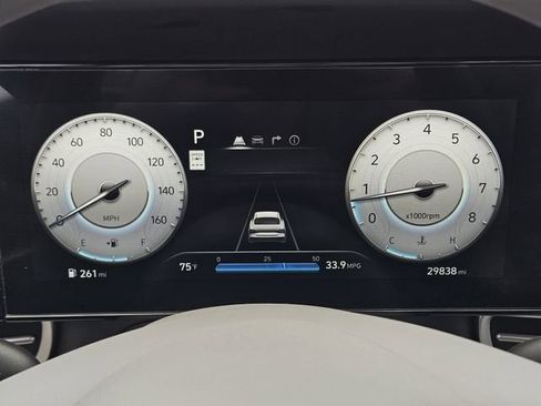 Used 2024 Hyundai Elantra SEL image 14