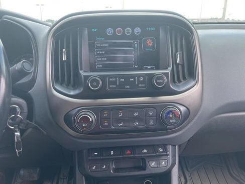 Used 2016 Chevrolet Colorado Z71 AWD/4WD image 17