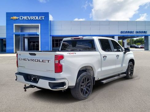 Certified 2022 Chevrolet Silverado 1500 Custom AWD/4WD image 4