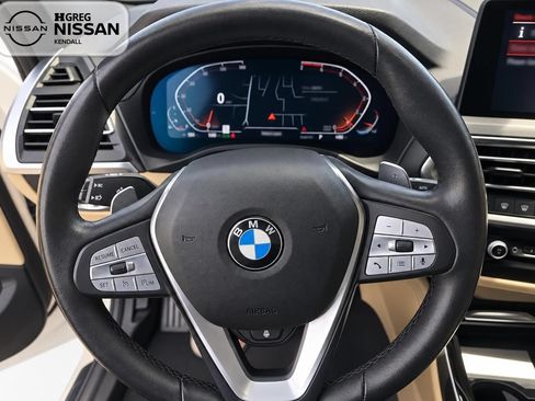 Used 2022 BMW X4 xDrive30i w/ Parking Assistance Package AWD/4WD image 8
