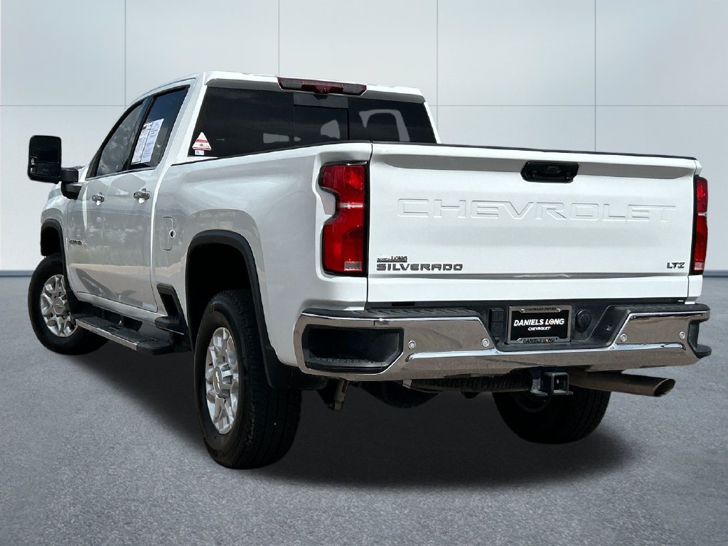 Used 2026 Chevrolet Silverado 2500 LTZ w/ LTZ Premium Package AWD/4WD image 38