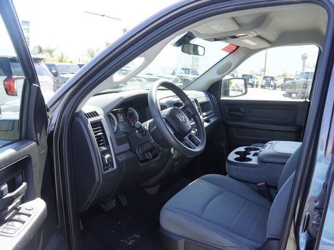 Used 2018 RAM 1500 Express image 20