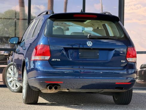 Used 2014 Volkswagen Jetta TDI FWD image 8