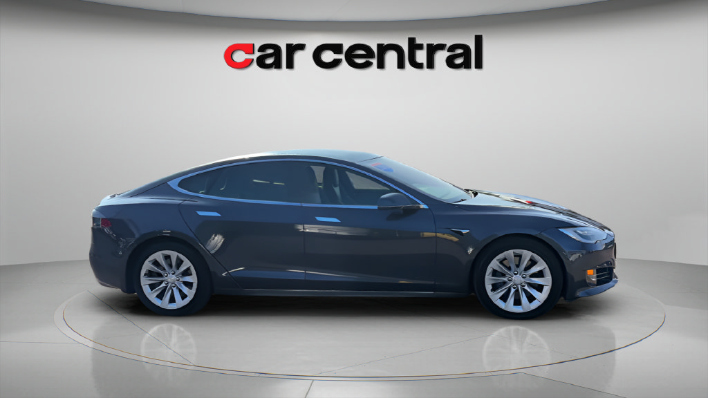 Used 2018 Tesla Model S 100D AWD/4WD image 7