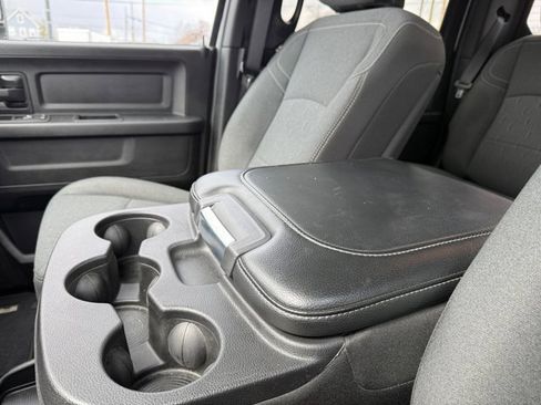 Used 2024 RAM 2500 Tradesman w/ Chrome Appearance Group AWD/4WD image 28